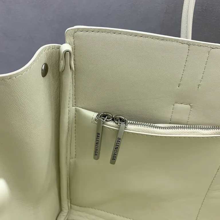 Balenciaga Bag 